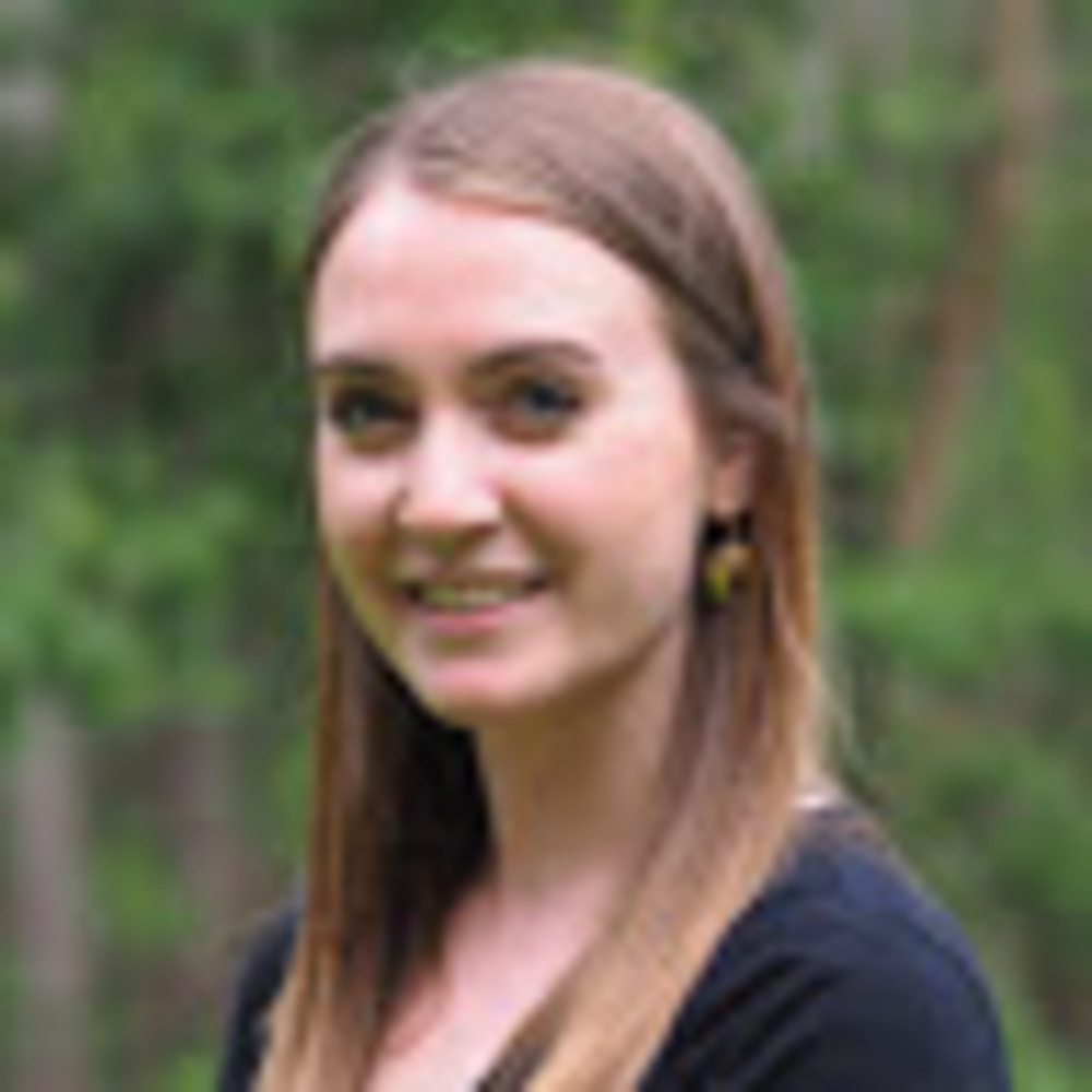 Meet your Posher, Julia
